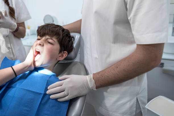 Best Emergency Denture Repair in Fulton, TX